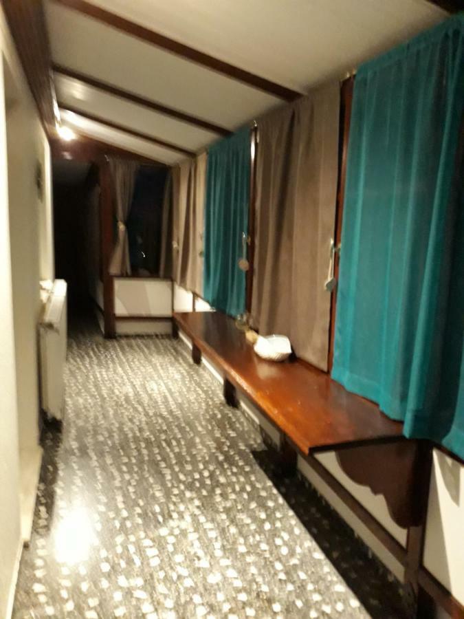 Atrium - Lafkos Villa Luaran gambar